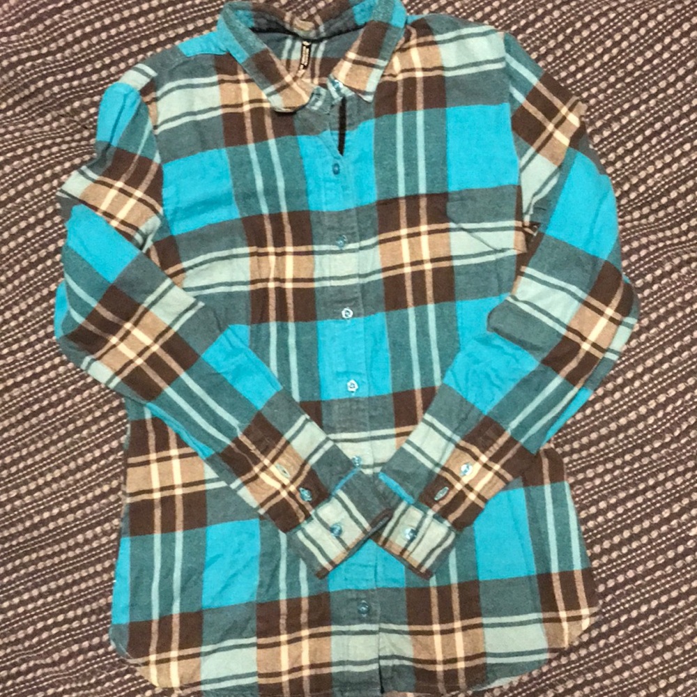 Kuhl plaid button up size S